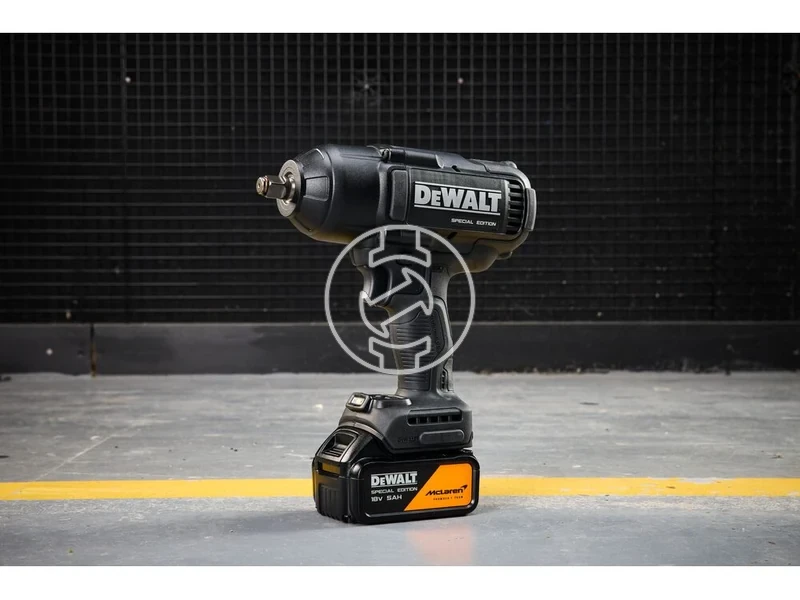 Kép: DeWalt DCF99MP2T-QW McLaren akkus utvefuro-csavarozo 12 inch 2 x 5 Ah akku  tolto_10.webp