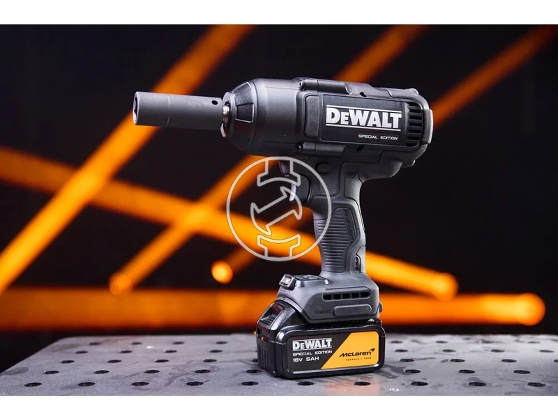 Kép: DeWalt DCF99MP2T-QW McLaren akkus utvefuro-csavarozo 12 inch 2 x 5 Ah akku tolto_8.webp
