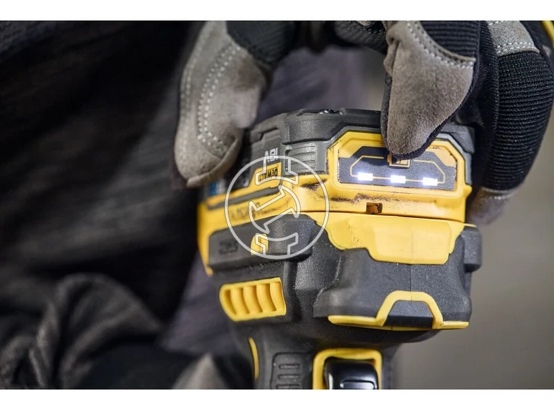 Kép: DeWalt DCG404S2T-QW akkus sarokcsiszolo 125 mm 2 35 Ah_9.webp