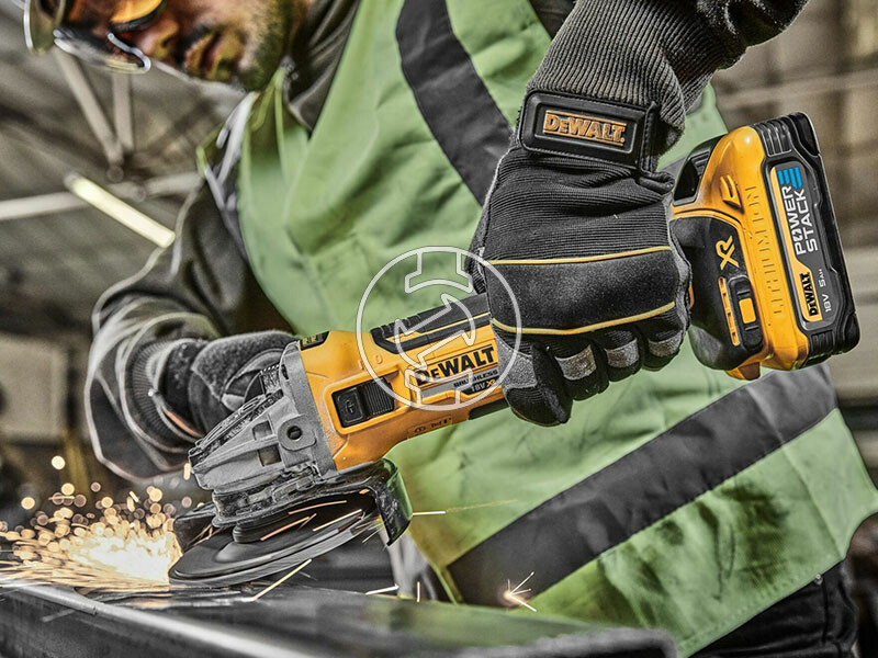 DeWalt DCG405H2T-QW akkus sarokcsiszoló TSTAK kofferben