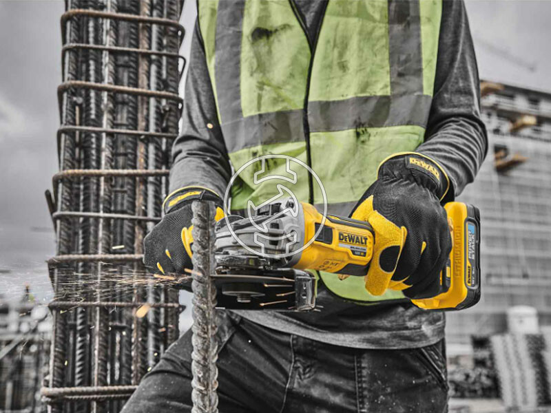 DeWalt DCG409H2T-QW akkus sarokcsiszoló 2x5Ah, TSTAK