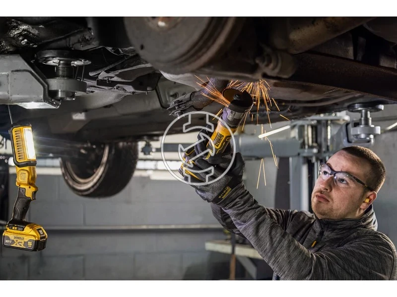 Kép: DeWalt DCG430N-XJ akkus sarokcsiszolo 76 mm_6.webp