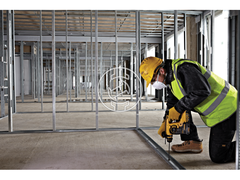 DCH253N dewalt_dch253n_akkus_180v_xr_sds_plus_furo_vesokalap_1