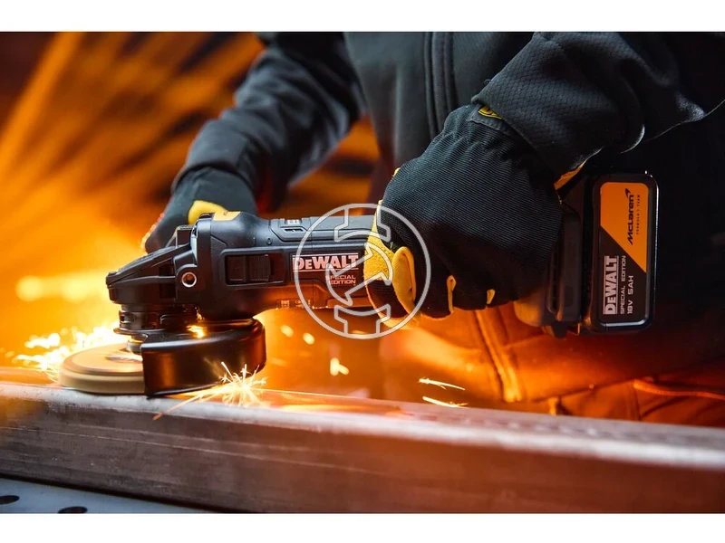 Kép: DeWalt DCK2223MP2T-QW akkus gep szett DCD86M  DCG45M - 2X 5AH_6.webp