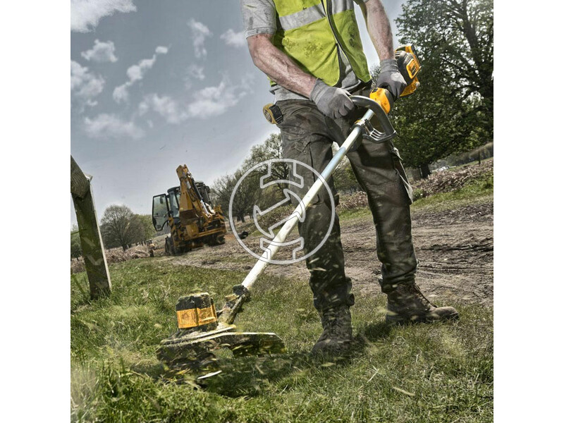 DCM561P1 dewalt_dcm561p1_qw_fuszegelyvago_2