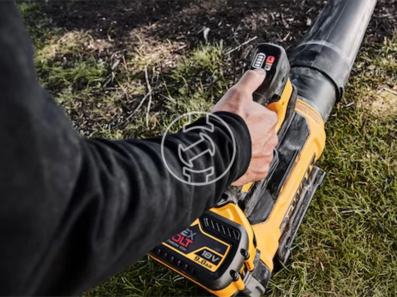 DeWalt DCMBL777X1-QW akkus lombfúvó