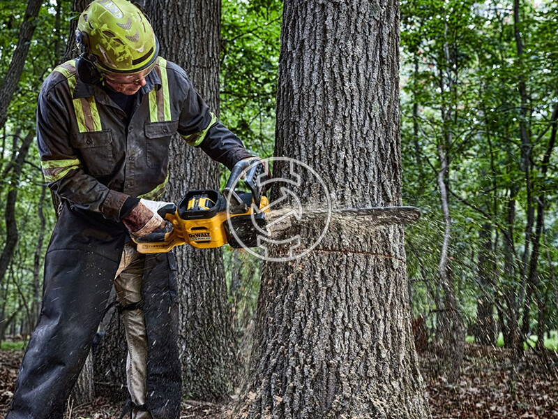 DeWalt DCMCS575N-XJ 54V akkus láncfűrész
