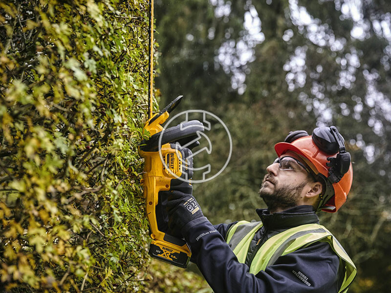 DeWalt DCMHT563P1-QW akkus sövényvágó