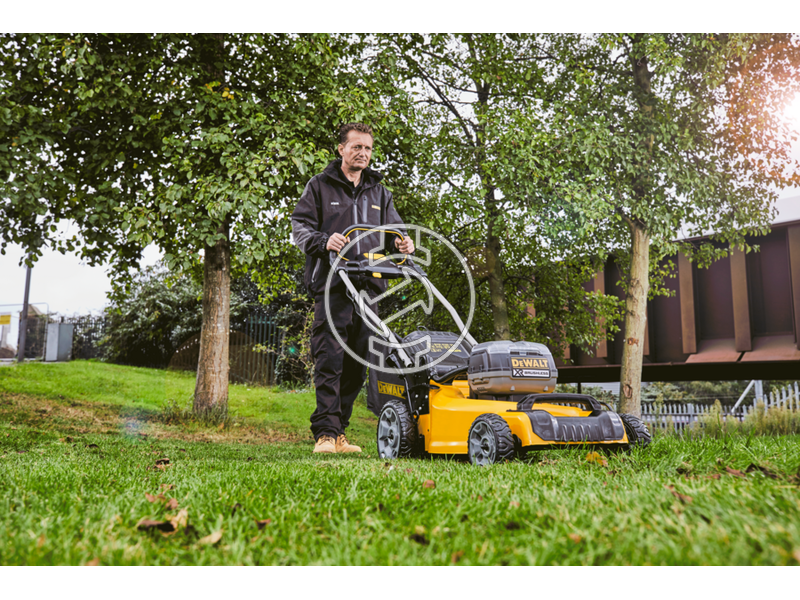 DCMW564P2 dewalt_dcmw564p2_2x18v_xr_dewalt_mower_5