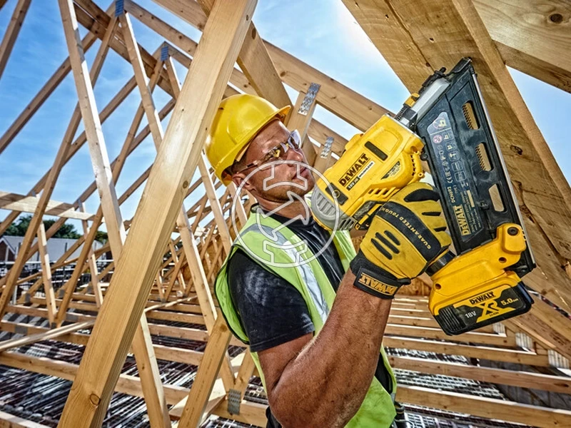 DeWalt DCN692N-XJ akkus szerkezeti szegező 18 V | 50 - 90 mm | Átmérő 2,8 - 3,3 mm | 34 ° | Szénkefementes | Akku és töltő nélkül | Kartondobozban