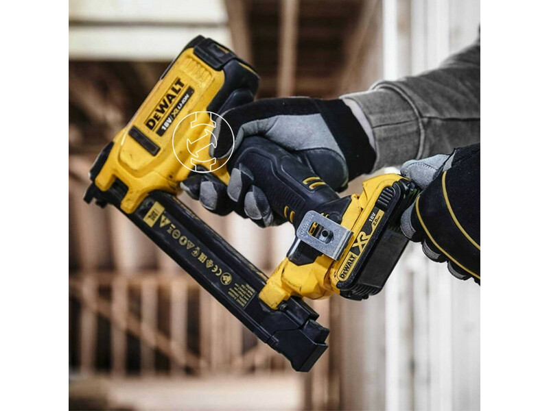 DeWalt