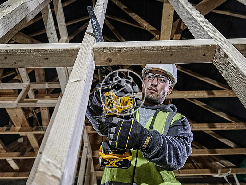 DeWalt DCS369M2-QW akkus orrfűrész