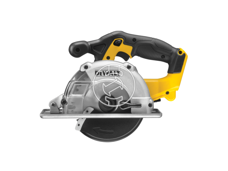 DCS373NT dewalt_dcs373nt_18v_xr_femvago_koruresz_tstak_kofferben_1