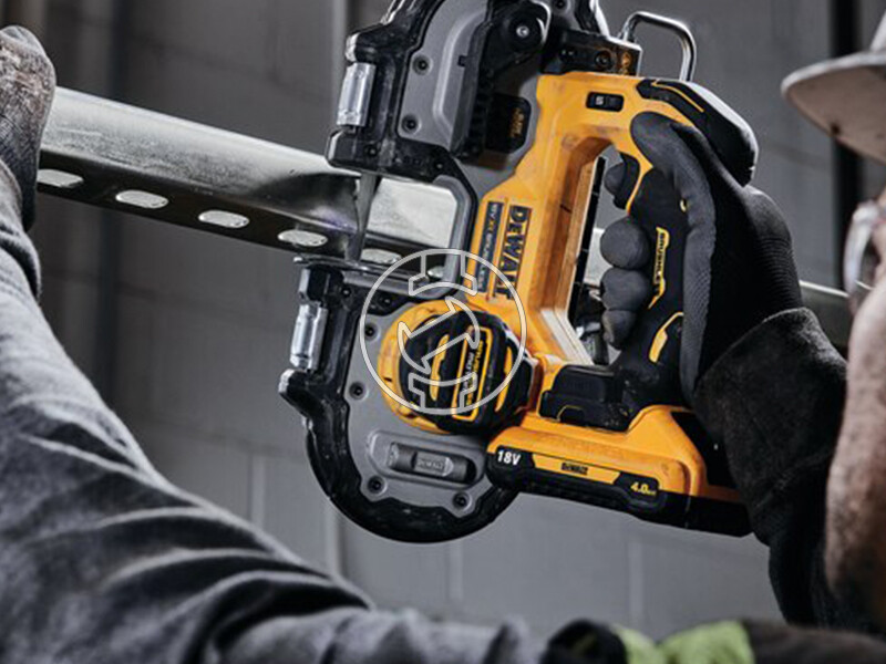 DeWalt DCS377NT-XJ akkus kézi szalagfűrész (akku és töltő nélkül)