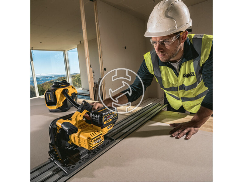 DCS520T2 dewalt_dcs520t2_54v_xr_flexvolt_merulofuresz_keszletben_2