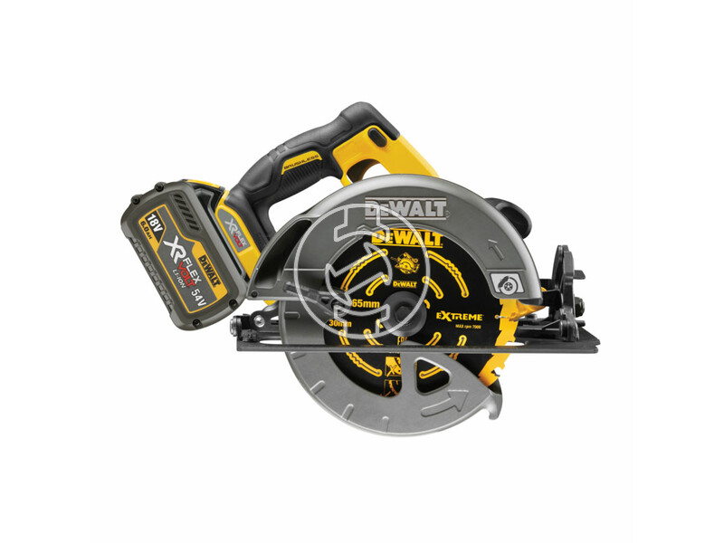 DCS575NT dewalt_dcs575nt_54v_xr_flexvolt_korfuresz_tstakkofferben_1