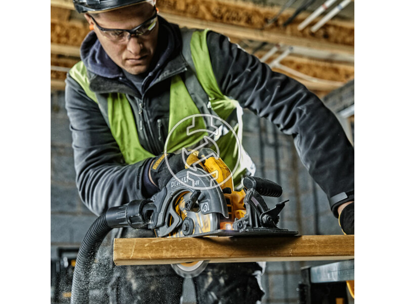 DCS575NT dewalt_dcs575nt_54v_xr_flexvolt_korfuresz_tstakkofferben_2