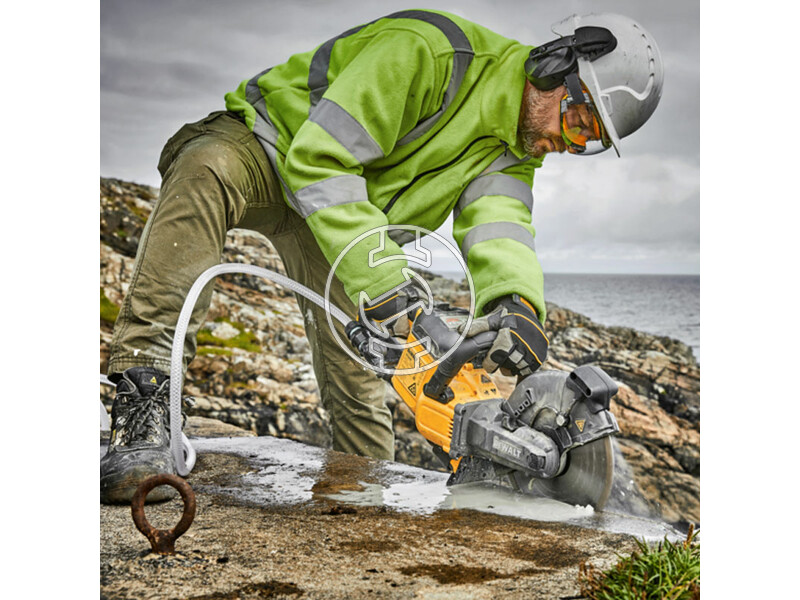 DCS690X2 dewalt_dcs690x2_qw_54v_xr_flexvolt_akkus_betonvago_6