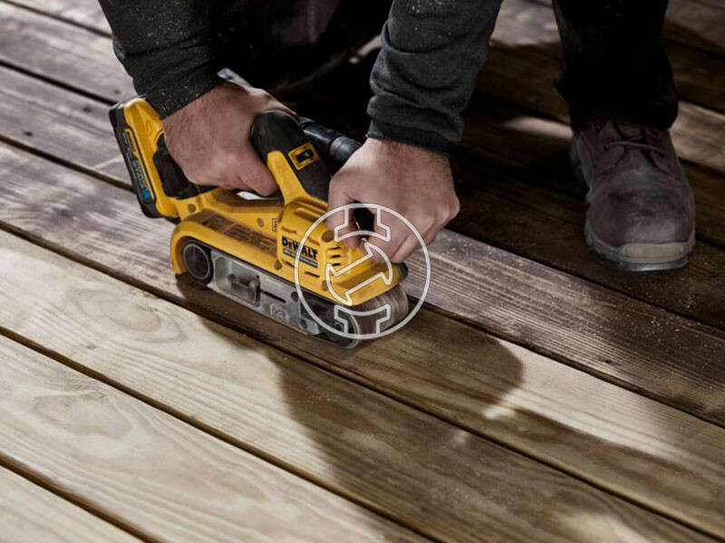 DeWalt DCW220P2-QW akkus szalagcsiszoló 2x5Ah, TSTAK