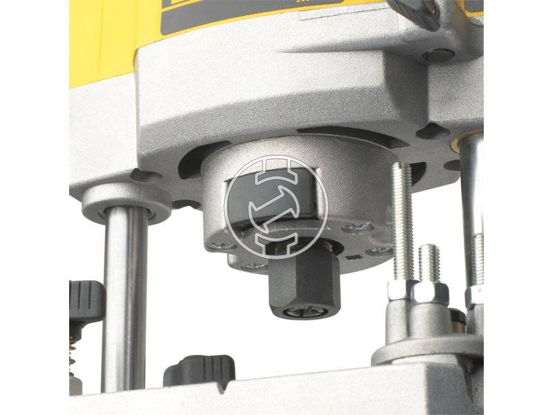 DW615 dewalt_dw615_felsomaro_8mm_900w_el_2