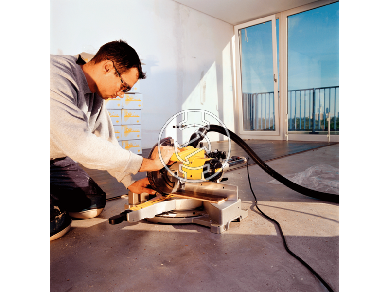 DW712 dewalt_dw712_gerfuresz_kihuzhato_atm216mm_1800w_11