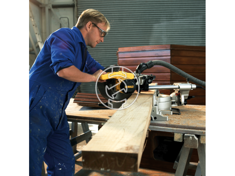 DW712 dewalt_dw712_gerfuresz_kihuzhato_atm216mm_1800w_8