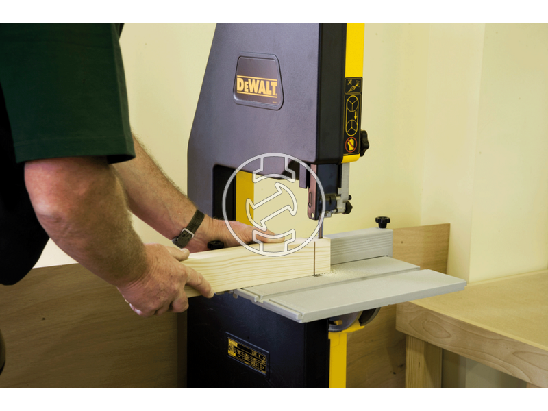 DW739 dewalt_dw739_szalagfuresz_155mm_760w_1