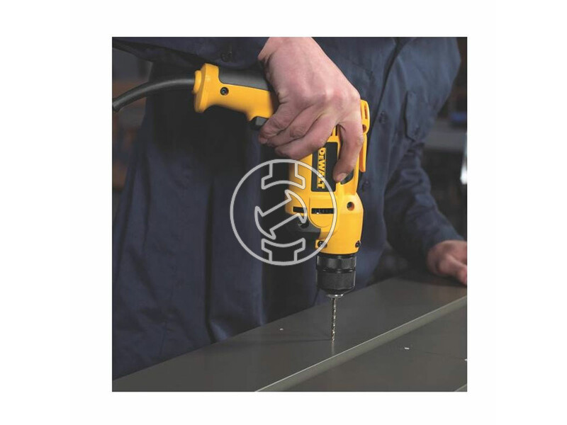 DWD112S dewalt_dwd112s_furogep_utomu_nelkul_701w_10mm_gyorst_2