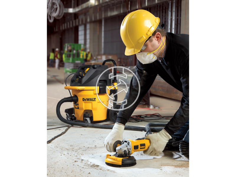 DWE46150 dewalt_dwe46150_115_125mm_surface_grinding_shroud_2