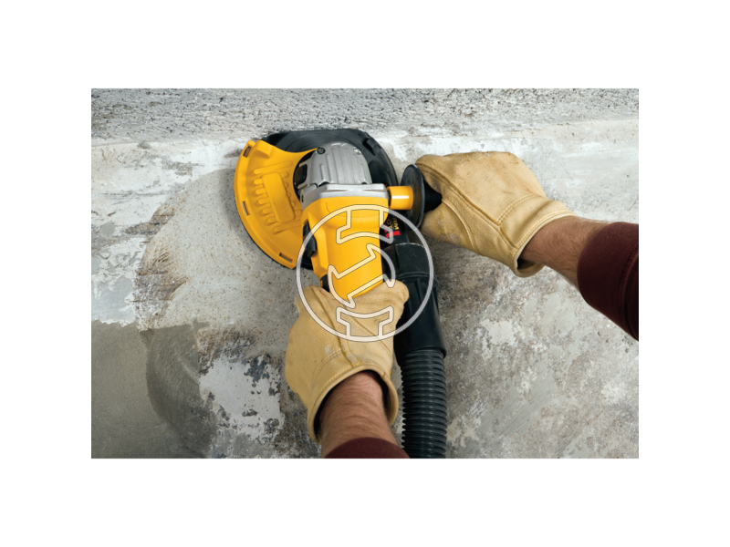 DWE46150 dewalt_dwe46150_115_125mm_surface_grinding_shroud_3