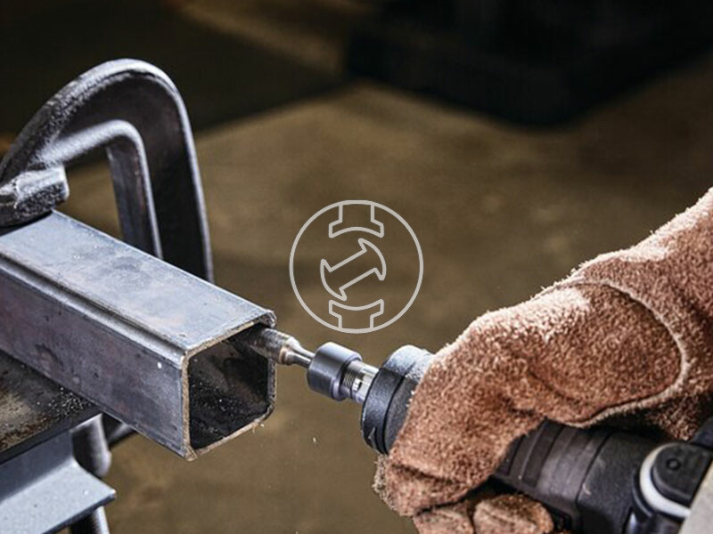 DeWalt DWE4997-QS elektromos egyenes csiszoló