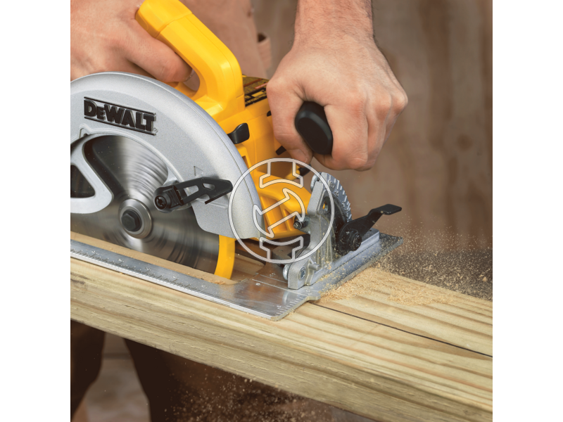 DWE575K dewalt_dwe575k_korfuresz_1600w_67mm_vagasmelyseg_kof_2