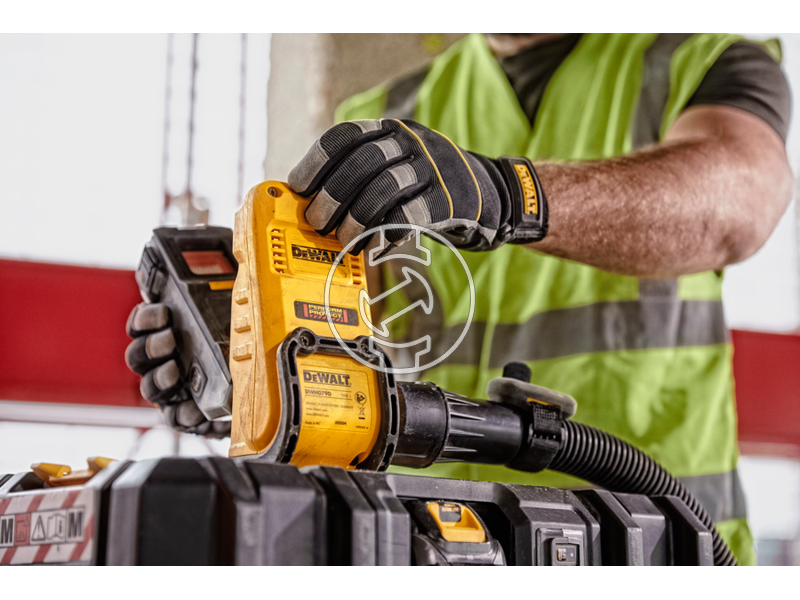 DWH079D dewalt_dwh079d_dust_box_evacuator_3