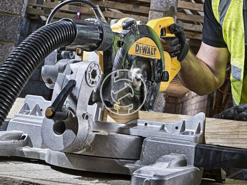 DeWalt DWS774SET-QS elektromos gérvágó