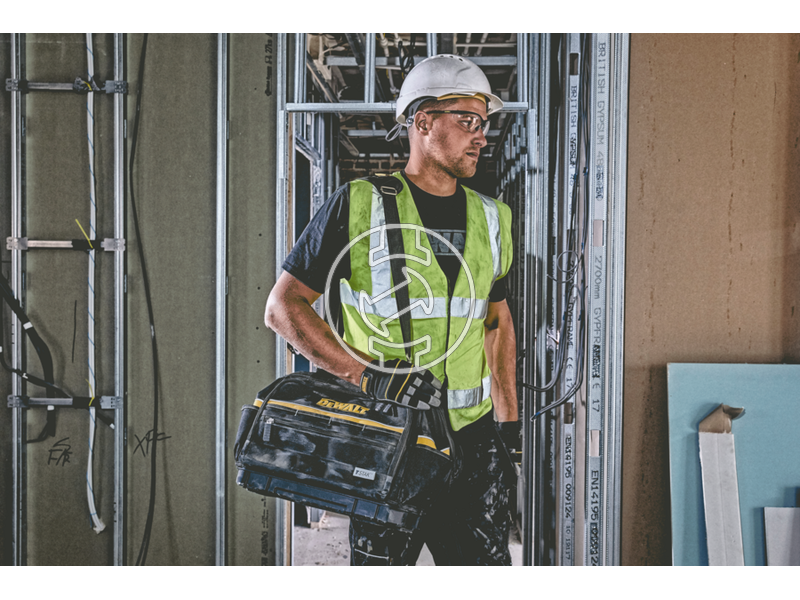 DWST82991-1 dewalt_dwst82991_1_dewalt_tstak_soft_bag_10