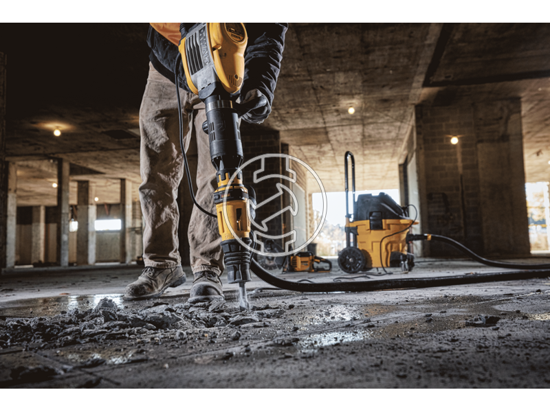 DWV902M dewalt_dwv902m_35l_dust_extractor_m_class_8