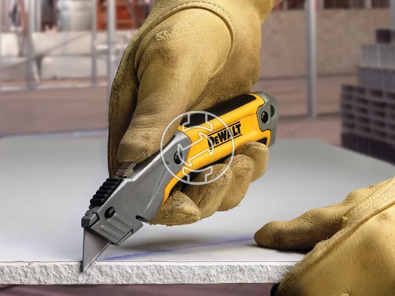 Kép: DeWalt Osszecsukhato kes_3.webp