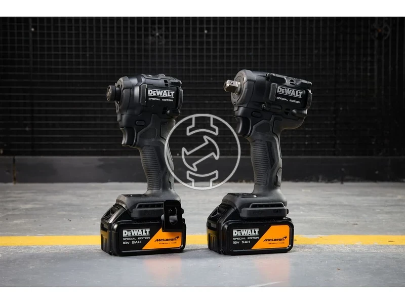 Kép: DEWALT X MCLAREN 18V XR IMPACT TWIN KIT - COMPACT IMPACT DRIVER AND WRENCH WITH 2 X 5AH BATTERIES CHARGER IN TSTAK. BASED OFF DCF850922_9.webp
