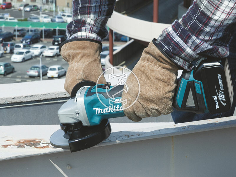 Makita DGA506RTJ akkus sarokcsiszoló
