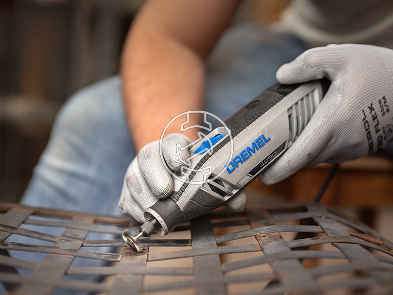 DREMEL 4250-6-128 EU multifunkciós szerszám