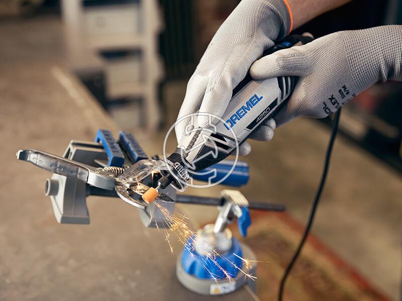 DREMEL 4250-6-128 EU multifunkciós szerszám