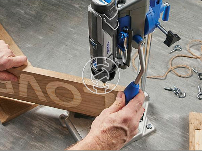 Dremel 8240-3/45 akkus forgófejes multigép