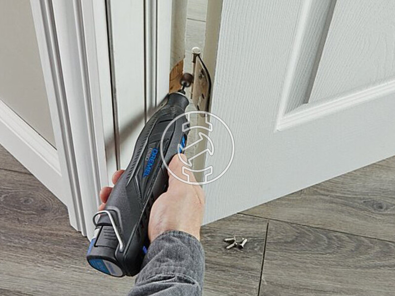 Dremel 8260-5 akkus forgófejes multigép