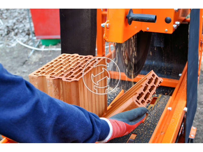 ZIVtec KTV 700 EF elektromos asztali téglavágógép