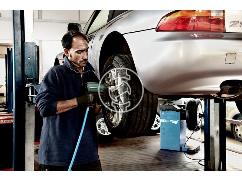 604118500 dssw_360_set_12_604118500_suritett_levegos_utvecsavarozok_1