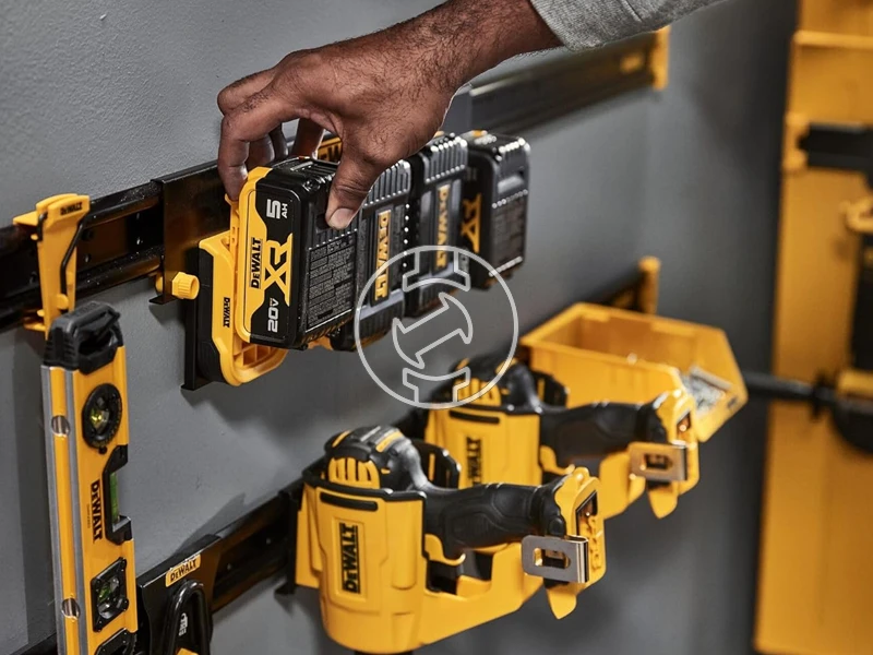 DeWalt fali tartó szerszámokhoz 48 inch