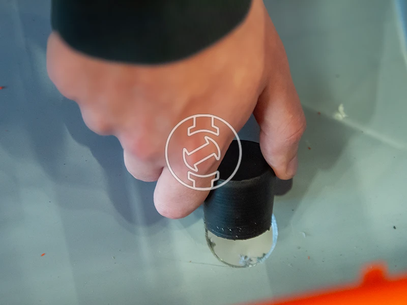 ZIVtec KTV400EECO elektromos asztali téglavágó gép