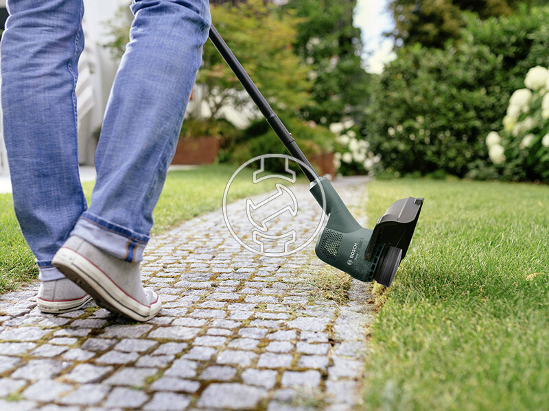 EasyGrassCut 18V-230 akkus szegélyvágó 1x2,0 Ah