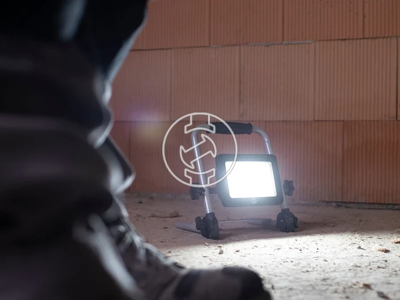 Kép: EL 2400 MA mobil akkus munkalampa 2400lm IP54 30W.webp