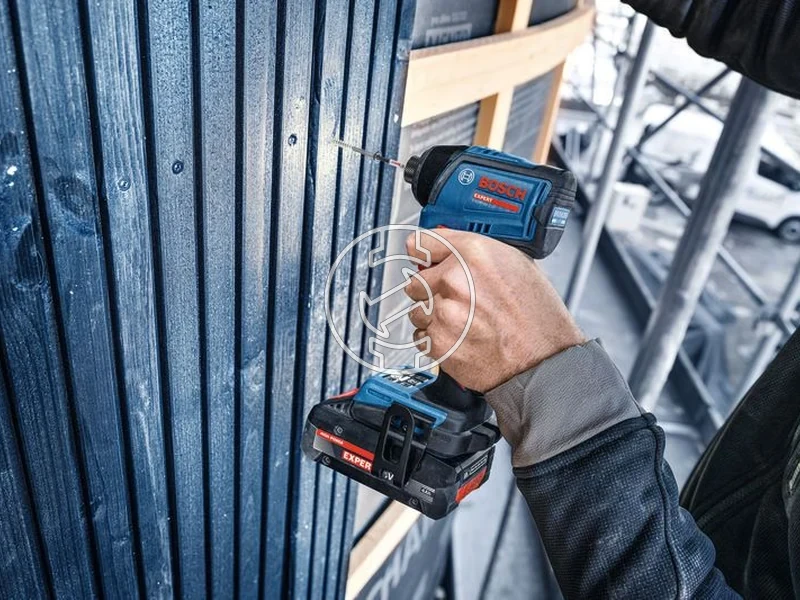 Kép: EXDR18V-230 akkus utvecsavarozo akku es tolto nelkul L-Boxx-ban.webp
